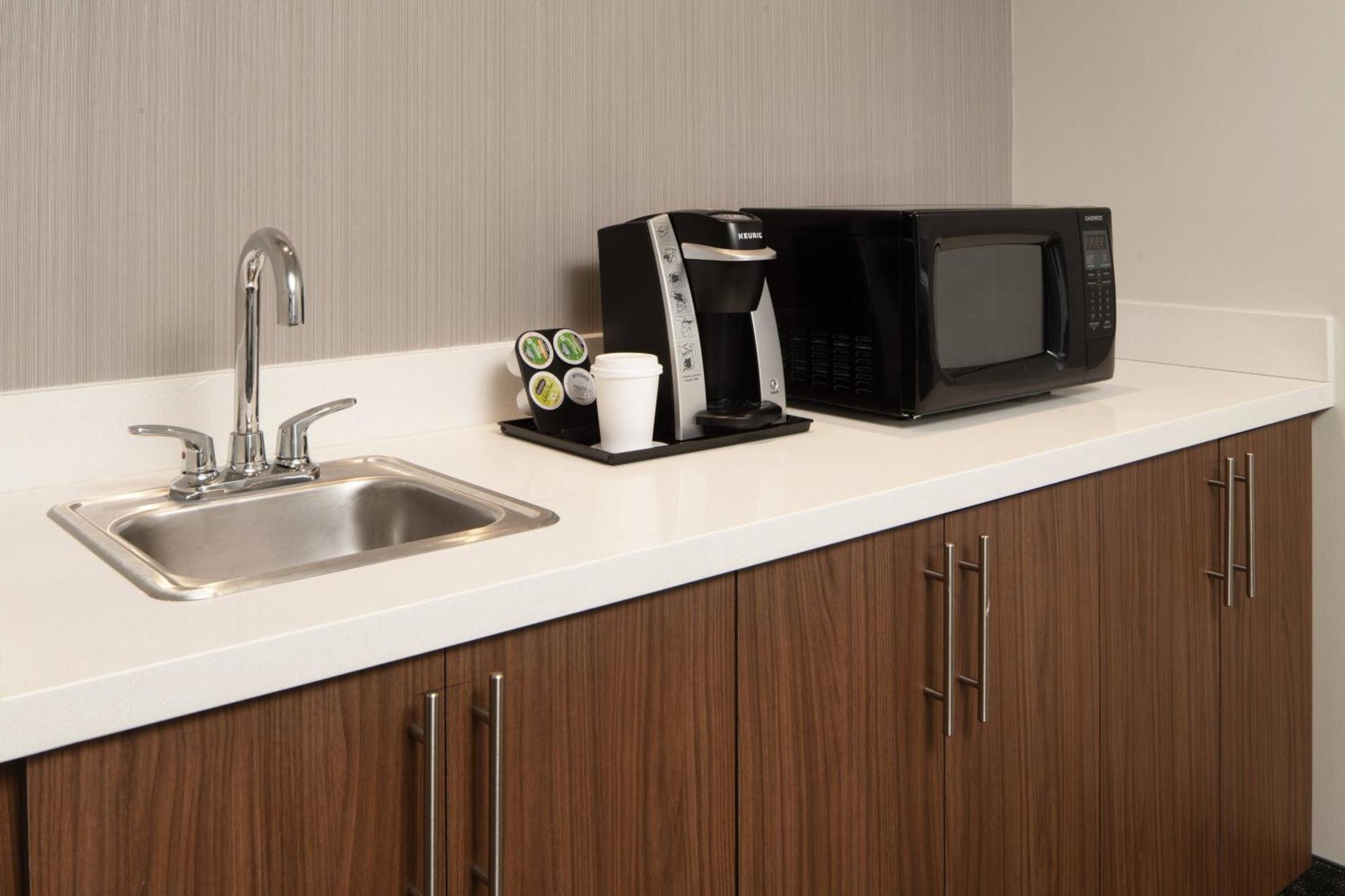 Courtyard By Marriott Lafayette South Hotel Bagian luar foto